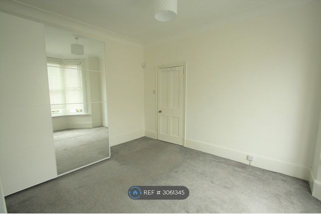 Chaucer Road, London photo 3