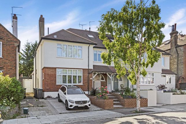 Thumbnail Property to rent in Grove Avenue, London