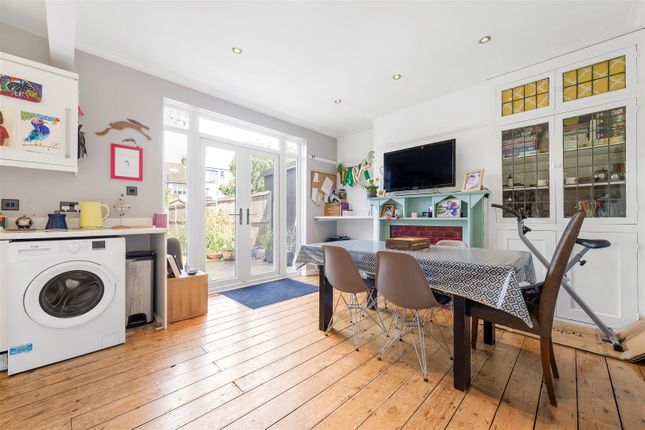 112, Canterbury Grove, West Norwood photo 4