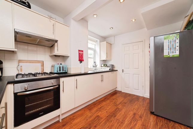 94, Bilsdale Grove, Hull photo 3