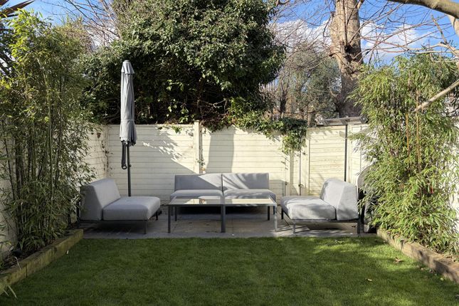 21, Southwell Road, London photo 3