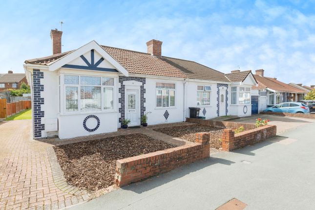 Thumbnail Bungalow for sale in Broomhill Road, Broomhill, Bristol