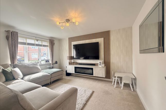 2, Pascoe Drive, Great Yarmouth photo 4