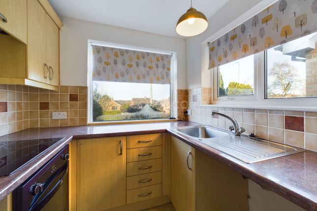 76, Birchover Way, Derby photo 2