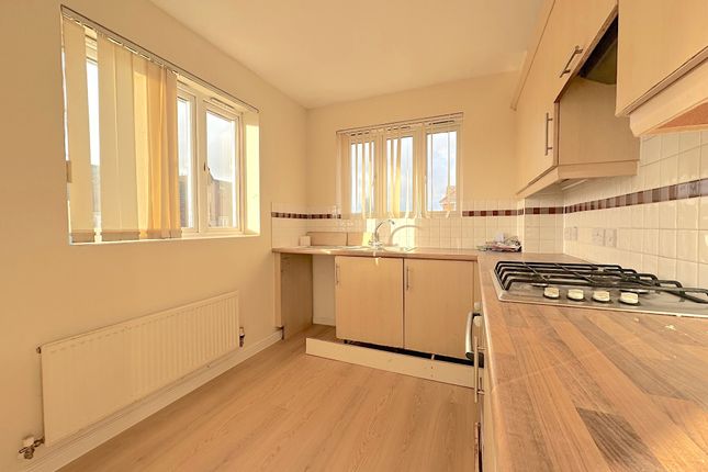 14, Ardgowan Grove, Wolverhampton photo 4