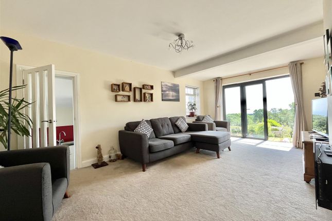 Linton Cottage, 75, Battery Hill, Fairlight photo 4