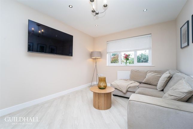 8, Olive Farm Avenue, Preston photo 4