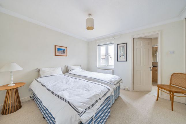 Terraced house for sale in The Murreys, Ashtead