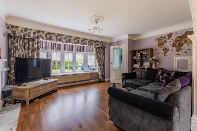 34, Heol Cefn Onn, Cardiff photo 4