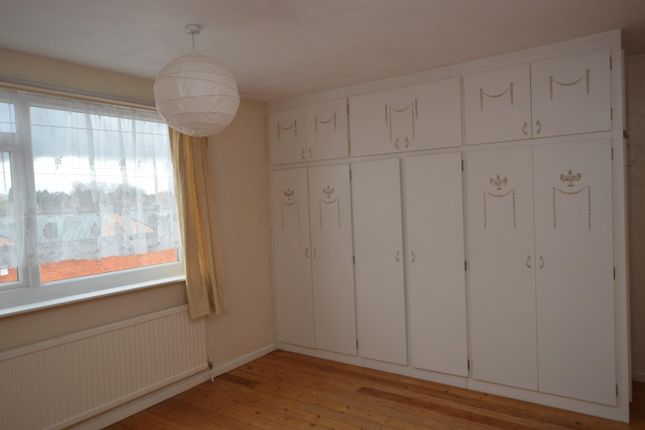 Terraced house to rent in Vaughan Road, Leicester