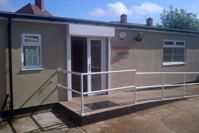 Office to let in Southwold Drive, Wollaton, Nottingham