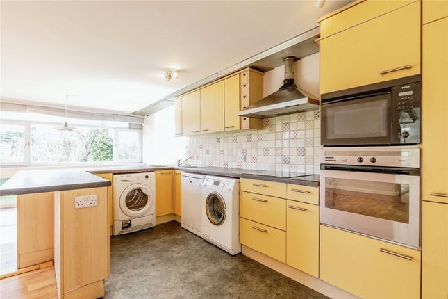 Flat 2 Wallcroft,, Durdham Park, Bristol photo 3