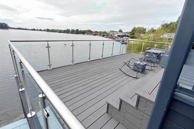 Tattershall Lakes Country Park, Sleaford Rd, Lincoln photo 3