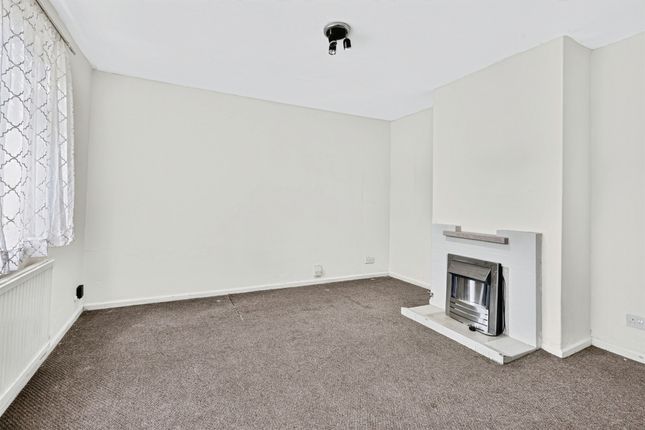 12, Hinton Close, Northampton photo 3