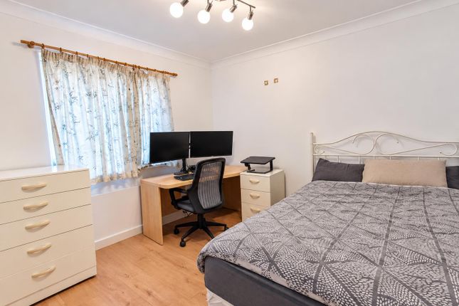 4, Dorset Mews, London photo 4