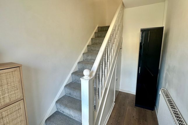 7 Bridgewater Close, Cheadle photo 4