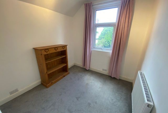 12, Braeval Street, CARDIFF photo 5