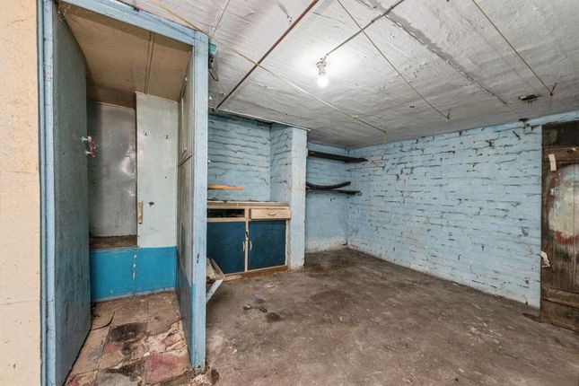 90 Dewhurst Road, Huddersfield photo 5