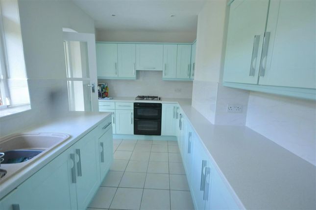 6, Burns Avenue, Cheadle photo 4