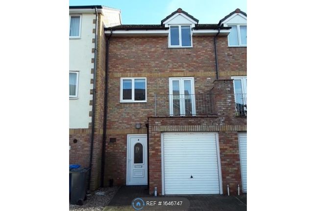 prestatyn rent Thumbnail Terraced house to rent in Pavilion Court, Rhyl