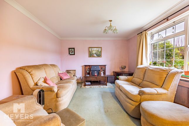 12, Newbury Drive, Bournemouth photo 3