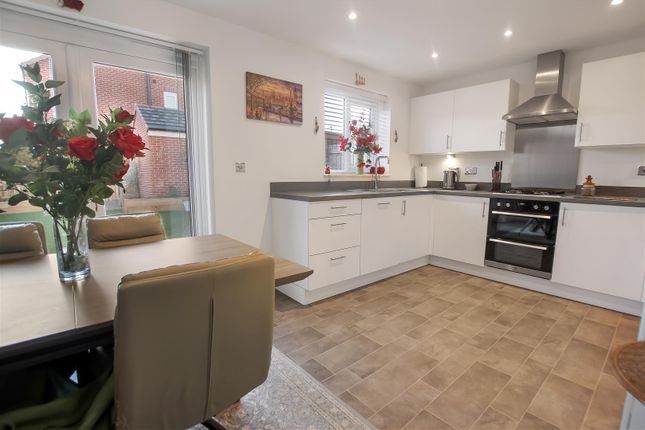 54, Goldfinch Way, Northallerton photo 4