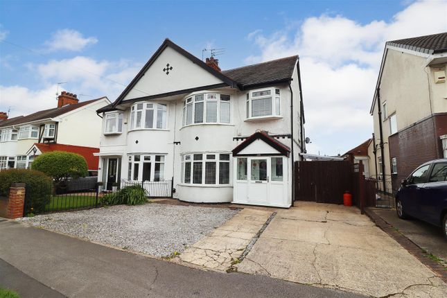Semi-detached house for sale in Woodland End, Hull