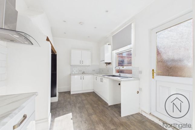 103 Clifton Road, Darlington photo 4