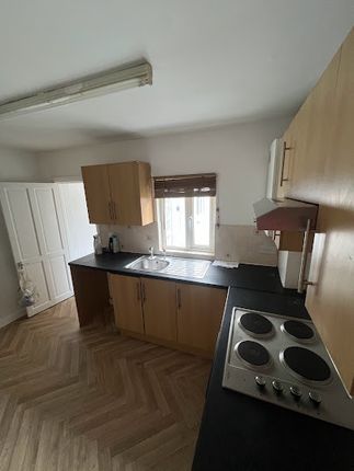 6, Railway Terrace, Margate photo 5