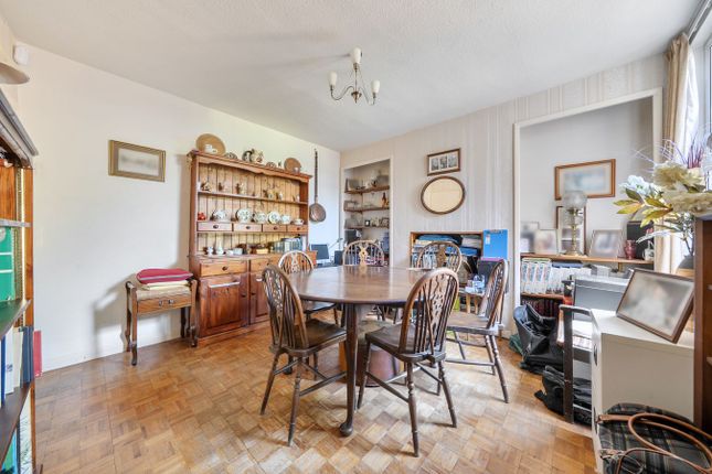 42, High Street, Westoning photo 4