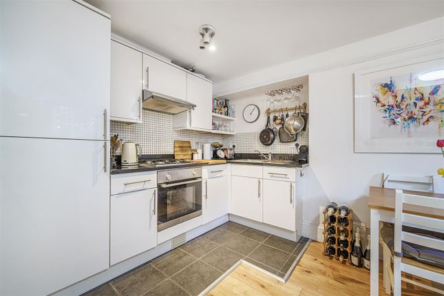 1-bed flat on Flat 1, 54, High Street, London, £220,000