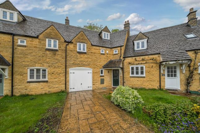 Thumbnail Terraced house to rent in Stow On The Wold, Cheltenham