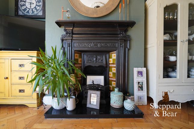 51, New Road, Cardiff photo 4