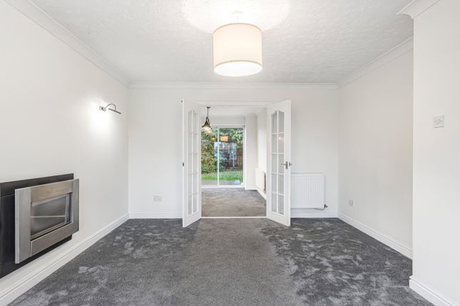 46, Millers Walk, Walsall photo 4