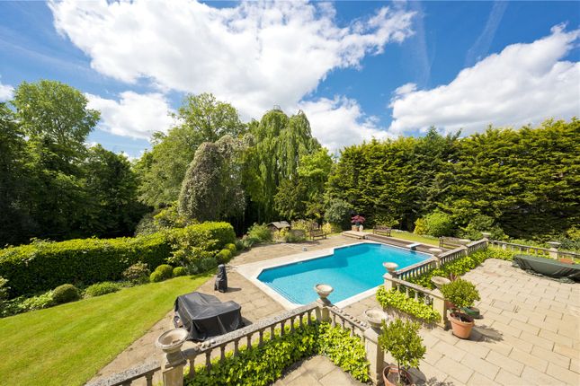 Villa Desire,, Dragon Lane, Weybridge photo 3