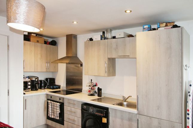 Kitchen Area.Jpg