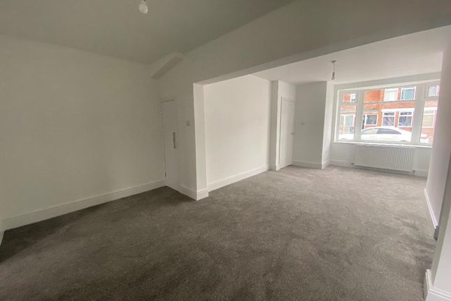 Through Lounge/Dining Area