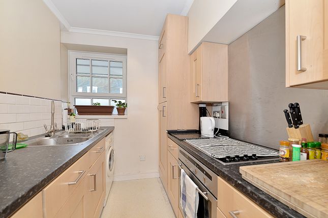 55 Cheylesmore House,, Ebury Bridge Road, London photo 3