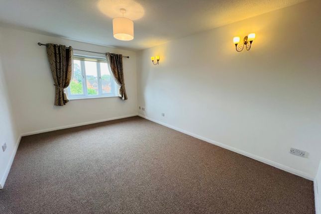 20 Coppice Gate, Hayden Road, GL51 9QL photo 2
