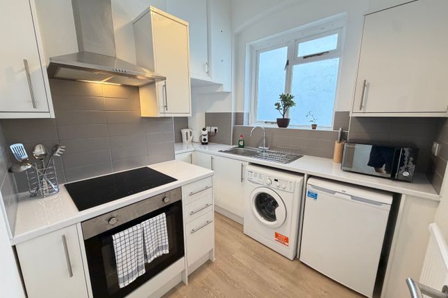 Queen's Gate Mews, South Kensington/ICL/London photo 2