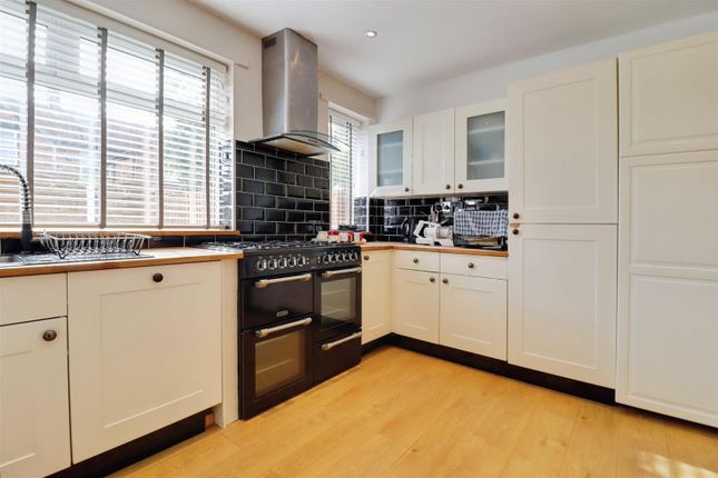 2, Victoria Street, Sandbach photo 3