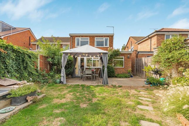27, Newhaven Crescent, Ashford photo 4