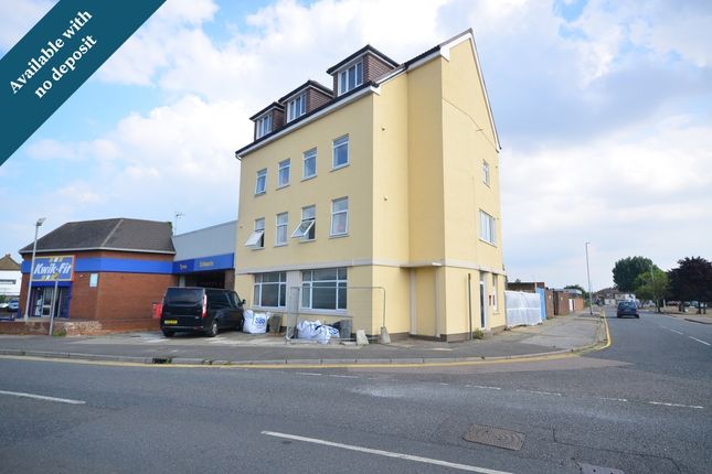 Thumbnail Flat to rent in Railway Road, Sheerness