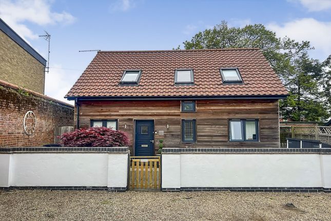 Detached house for sale in New Road, North Walsham