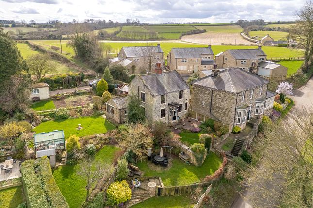 Thumbnail Country house for sale in Jewitt Lane, Collingham