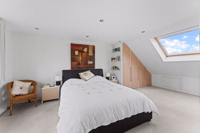 End terrace house for sale in The Crescent, Sutton