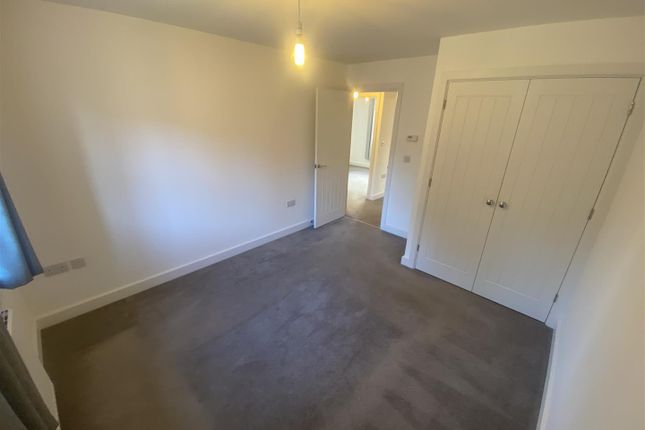 8, Haygrove Park Road, Bridgwater photo 4