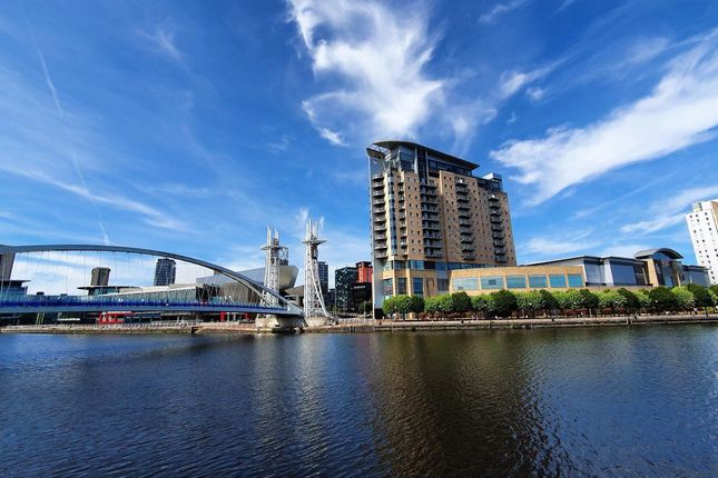 Flat to rent in Imperial Point, Salford Quays