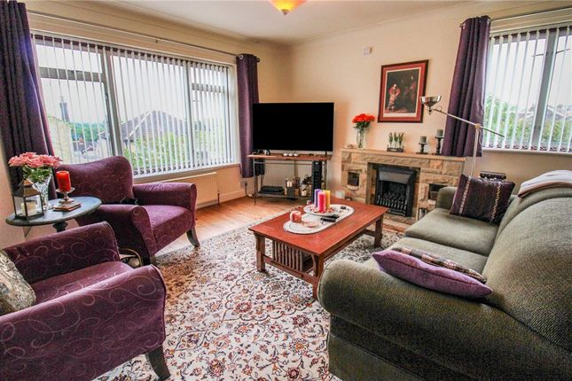 48, Toller Grove, West Yorkshire photo 2