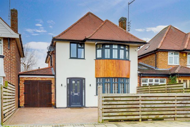 Detached house for sale in Salcombe Drive, Redhill, Nottinghamshire